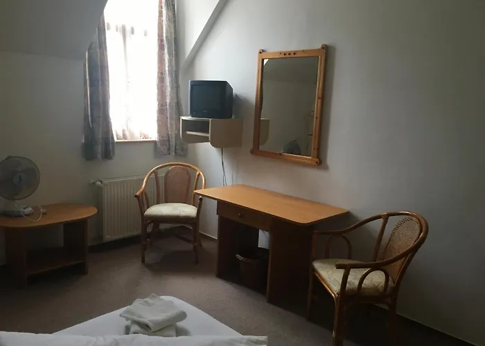 Kisto Panzio Bed & Breakfast *
